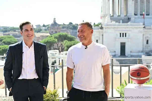 Totti: “Roma and Inter will be fighting for the title.”