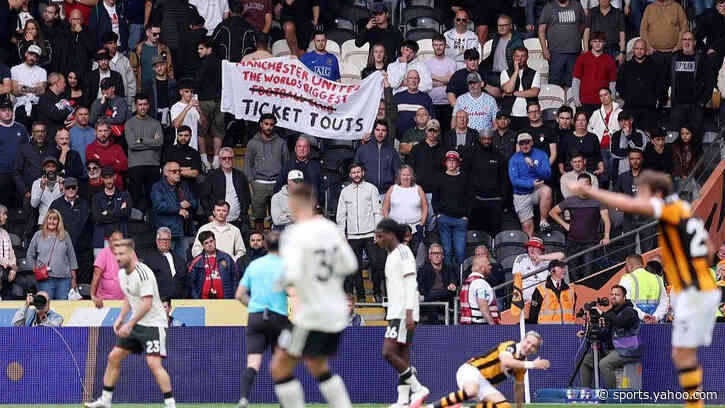 Man Utd fans group call for derby-day ticket protest