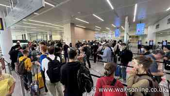 Claim up to £520 if your flight was delayed this summer