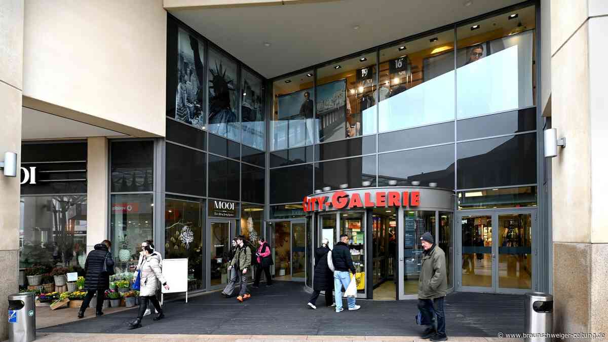 Warum die City-Galerie in Wolfsburg am Vormittag komplett geräumt wurde