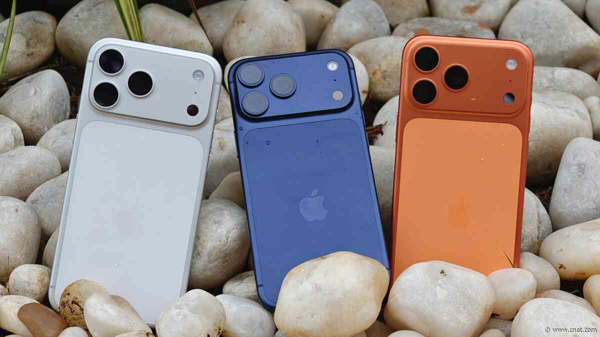 Should You Buy a New iPhone From Apple, a Carrier or Unlocked? Here’s What to Know