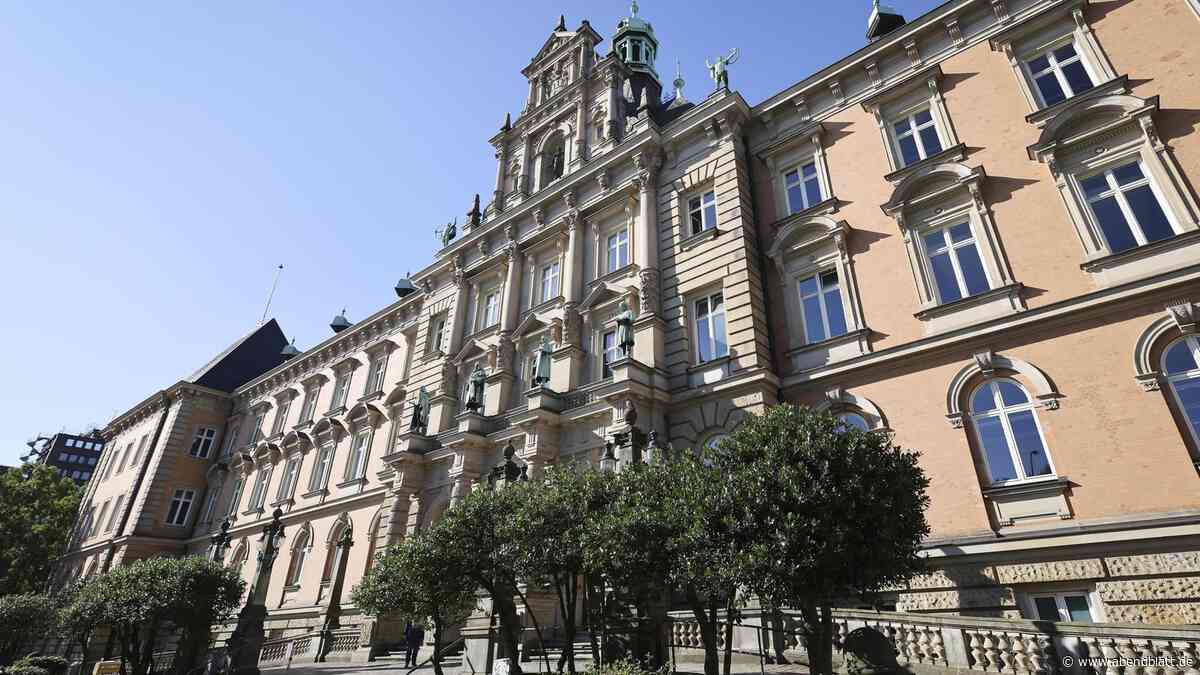 Millionenbetrug mit Corona-Hilfen? Prozess gegen Hamburgerin gestartet