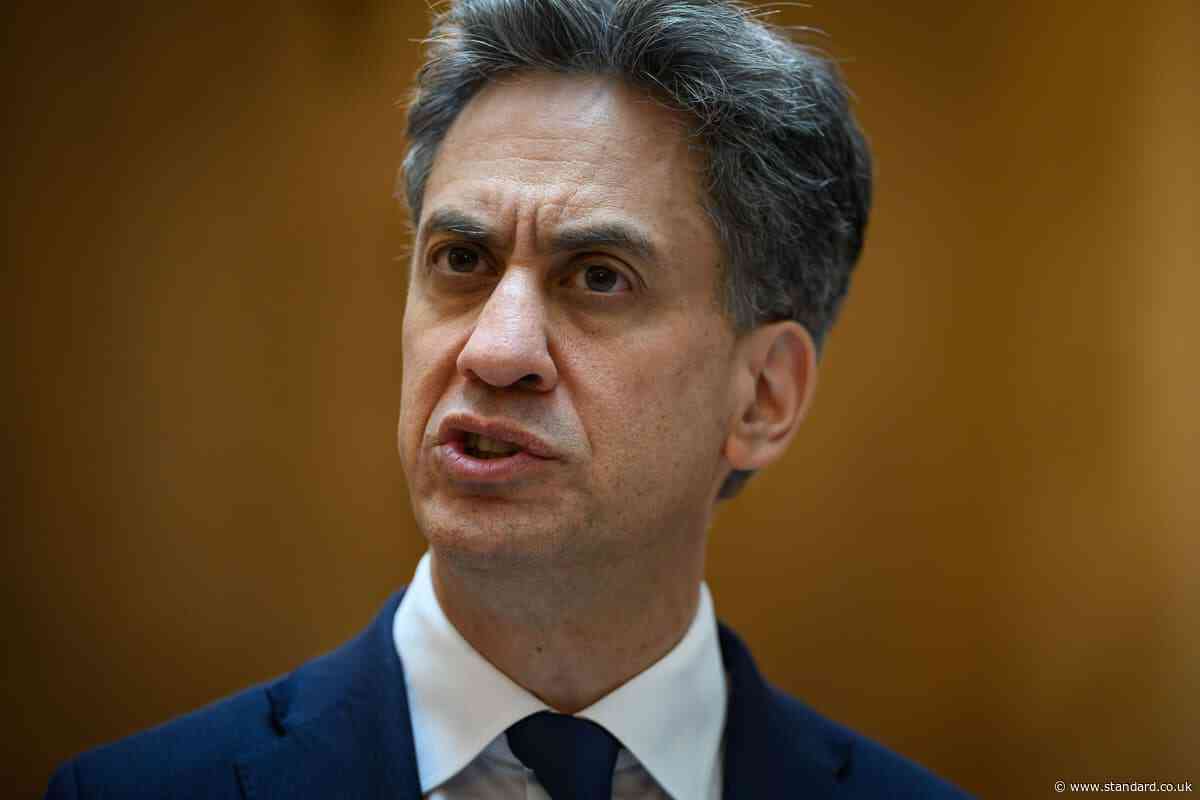 Miliband risks backlash from US and Israel as UK announces West Bank sanctions
