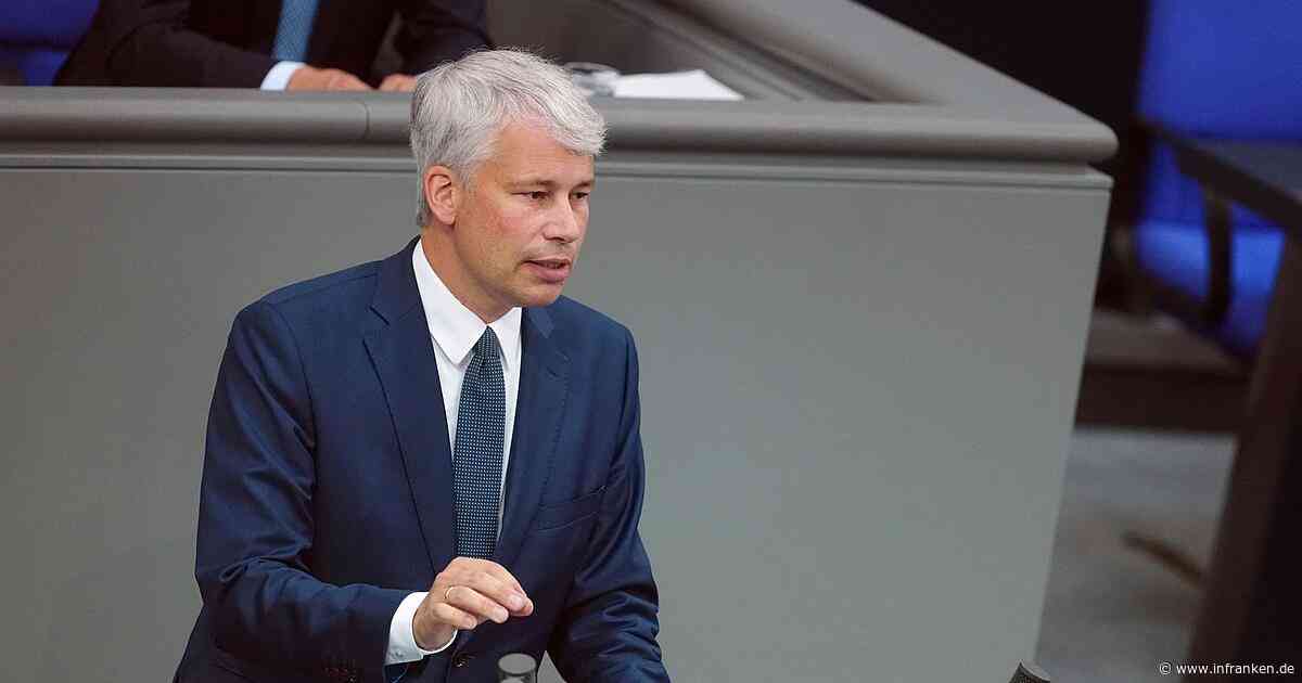 Minister Bilger hat klare Erwartungen an die Bahn