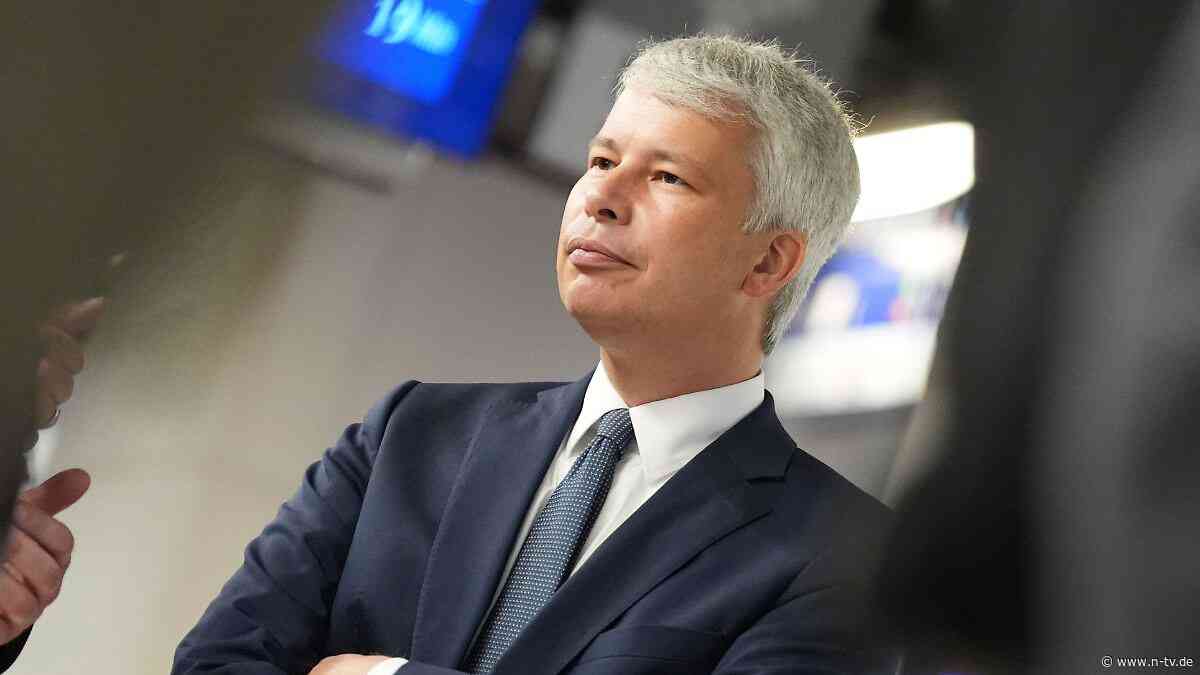 "Muss erheblich besser werden": Verkehrsminister Bilger zweifelt an Korridorsanierungen der Bahn