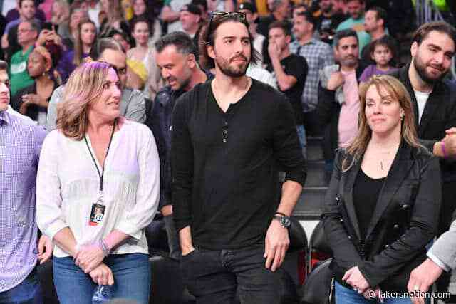 Sasha Vujacic Believes Sky Is Limit For Lakers