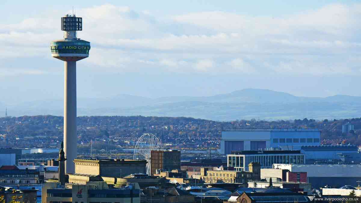 Reason you will see people climbing up Liverpool city centre landmark this weekend
