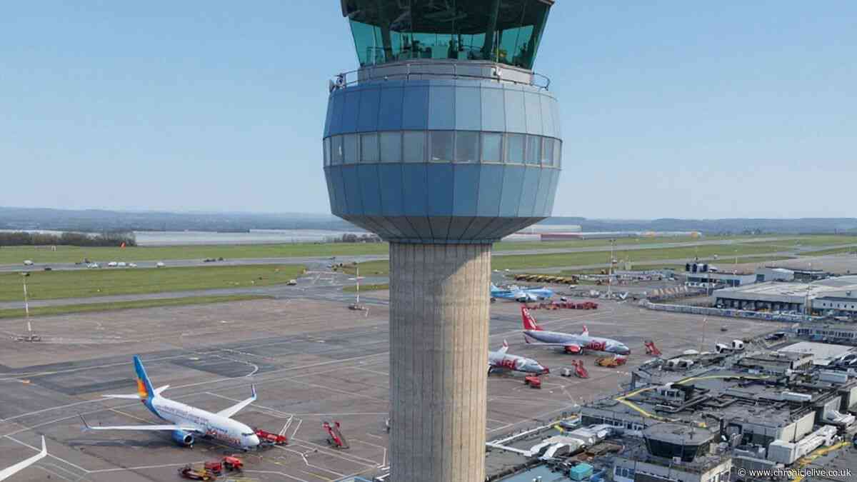 Flights at 15 major UK airports grounded after air traffic control issue