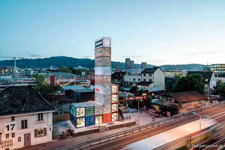 Jubiläum in Zürich: Freitag feiert 20-jähriges Bestehen seines Flagship-Turms mit einer Ausstellung