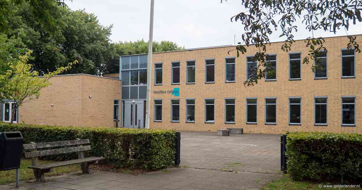 School in Almere hele dag dicht om ‘onveilige, risicovolle situatie’