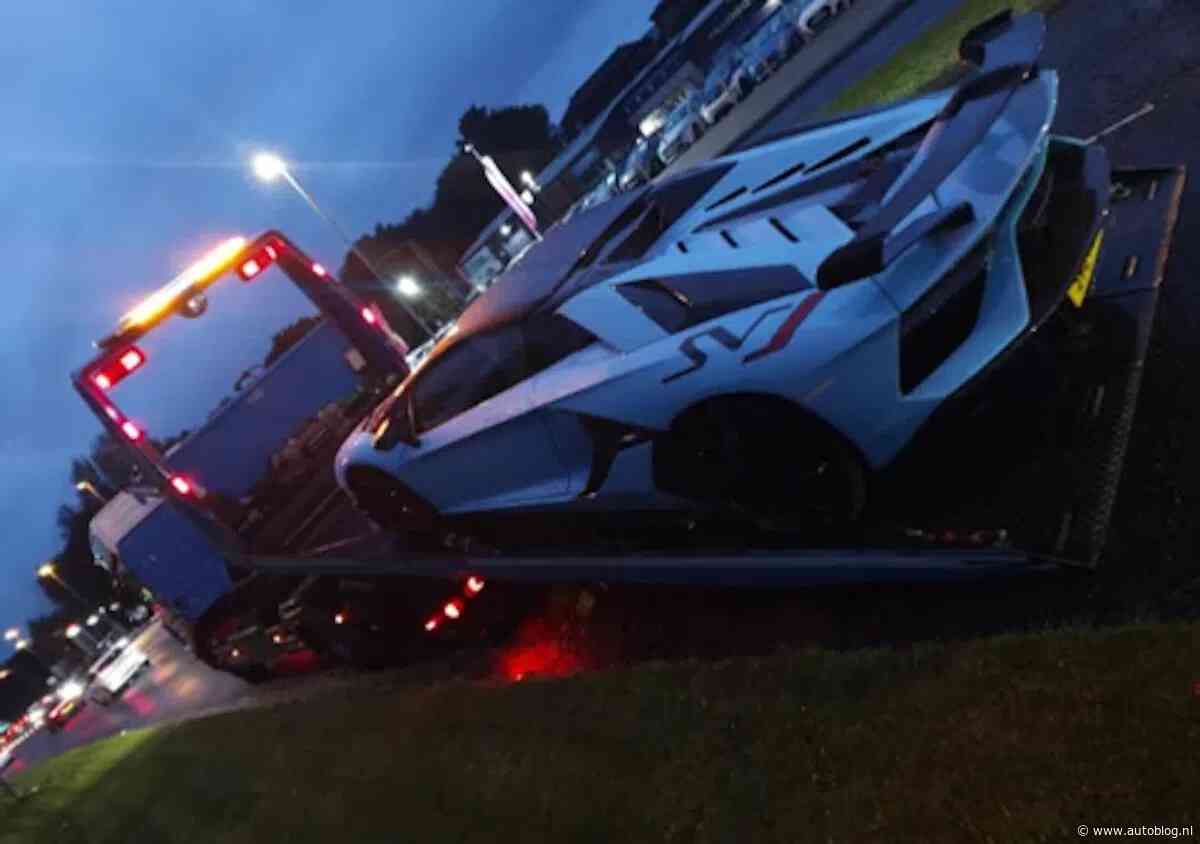 Politie neemt peperdure Lambo’s in beslag met een bizarre reden