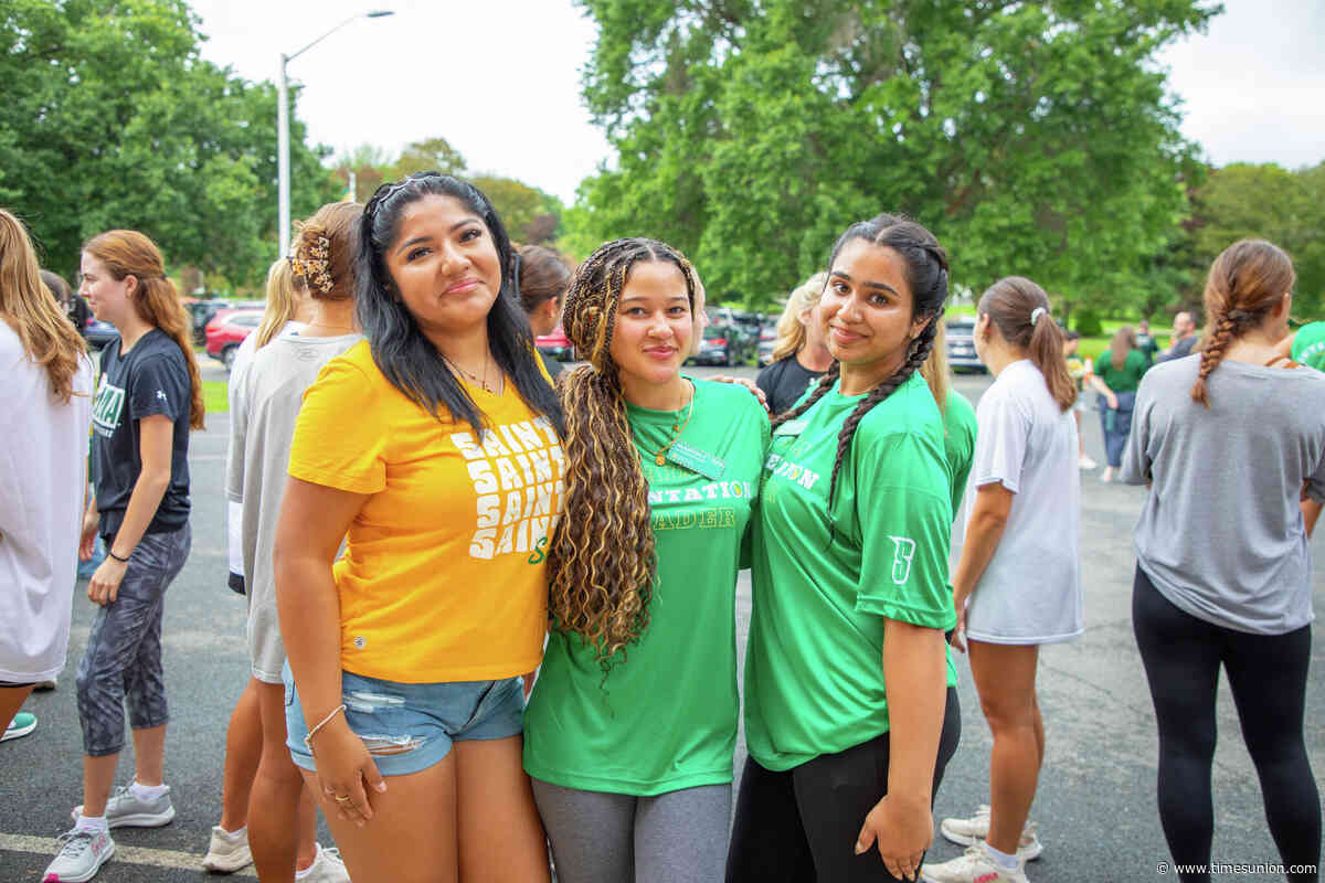 SEEN: Siena University’s freshman move-in day 2026