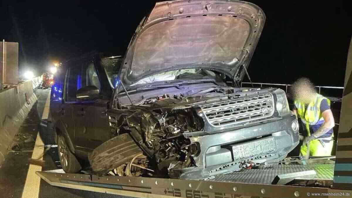 Unfall auf der Inntalautobahn – Seniorin (73) in Auto eingeschlossen