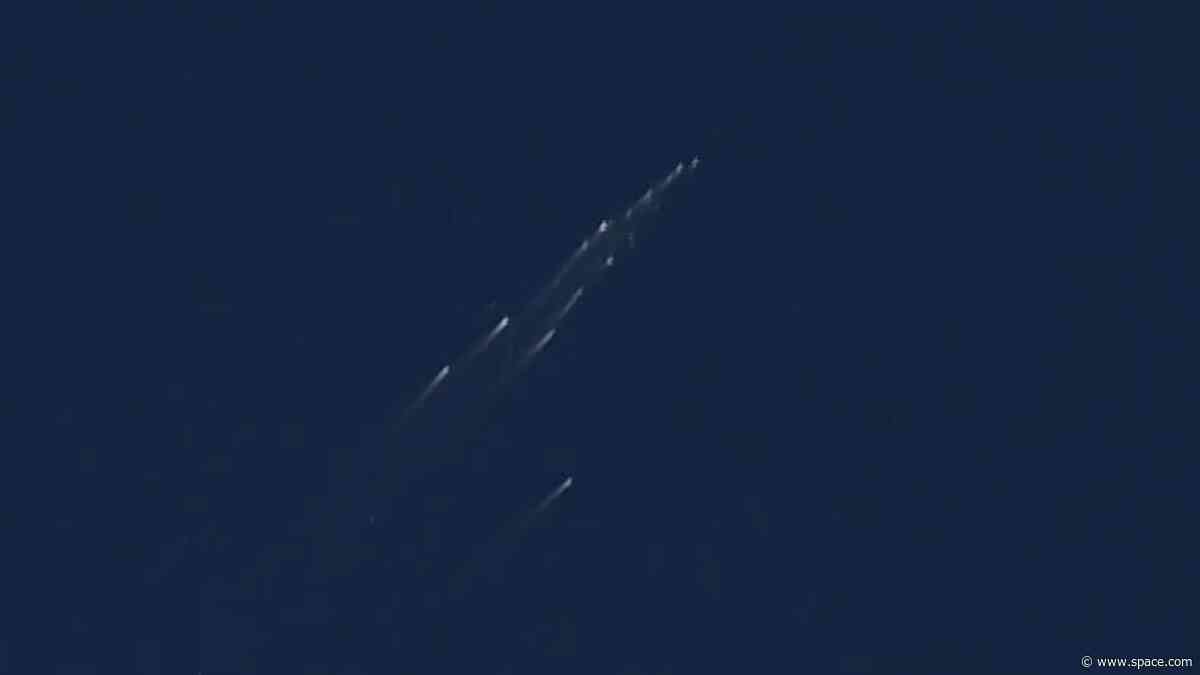 2 satellites just burned up in Earth's atmosphere — and scientists were watching from a private jet. Here's why