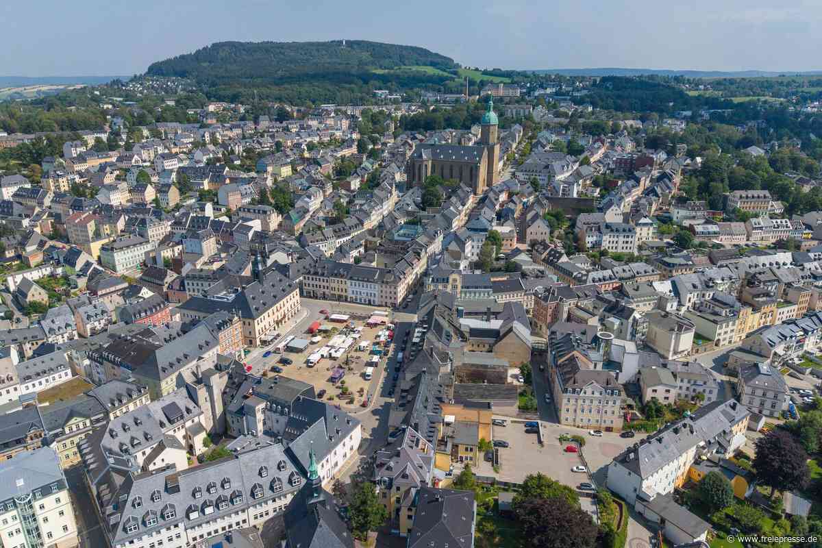 Kommentar zum Crêperie-Aus im Erzgebirge: Innenstadt-Förderung sieht anders aus