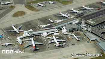 Belfast and Dublin airports affected by air traffic control problems