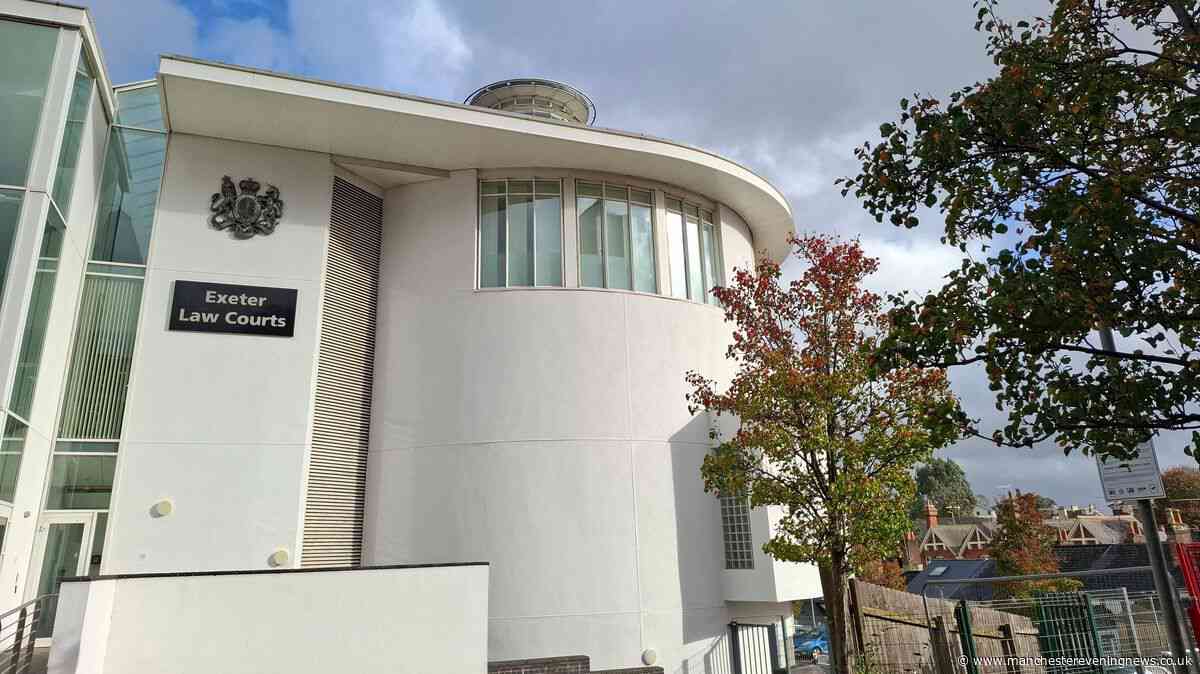 Taxi driver 'cynically exploited' Covid loan scheme to buy flat in Turkey, a car and a pizza oven