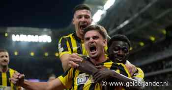 LIVE Champions League | Veerman, Ueda en Parrott straks in de basis, mooie vrije trap Marin (ex-Ajax) in Athene