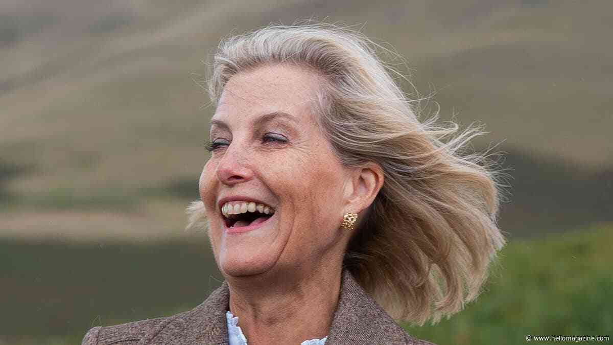 Windswept Duchess Sophie looks fabulous in fitted flares – with messy bob