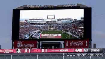 No. 19 SMU, Florida State play with unusual conditions after power outage