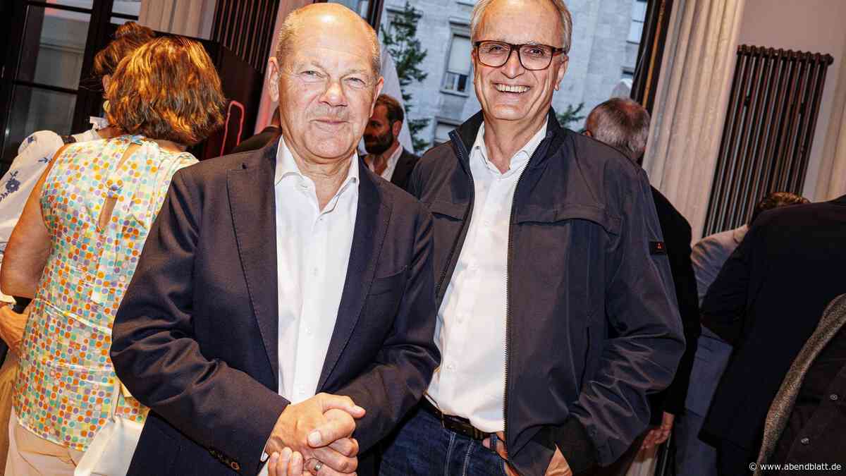 Hamburg in Berlin 2026: Olaf Scholz mischt sich unauffällig unter die Promis
