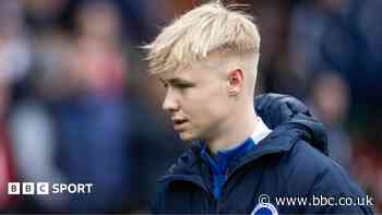 Sutton sign Stevenage's Knight on loan