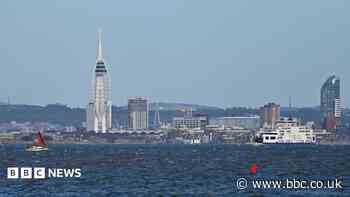 Ports denied request to land 120 migrants in RNLI boats