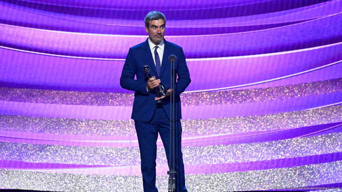 Emmerdale's Jeff Hordley pays emotional tribute to family after National Television Awards win