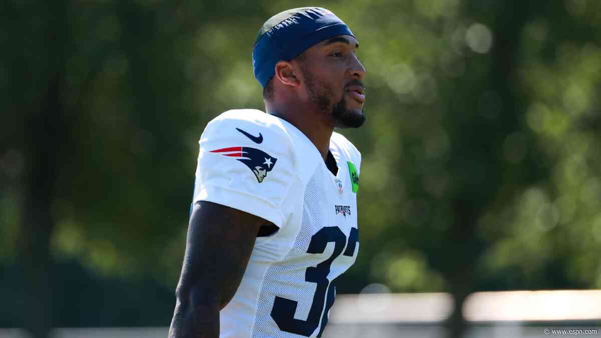 Patriots RB Henderson, Seahawks safety Okada out for Super Bowl rematch