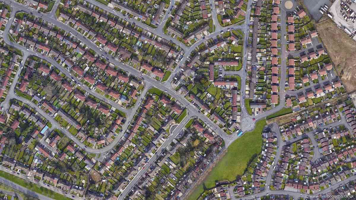 Two arrested after Huyton knife fight as gangs flee scene