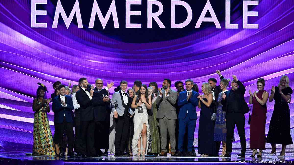 National Television Awards viewers left distracted by Hollywood icon as Emmerdale wins Best Soap