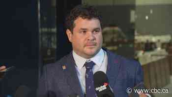 Calgary city council votes to raise confidential document breach to province