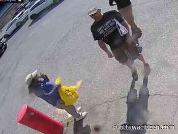 Ottawa police trying to ID suspects after robbery at Carleton Avenue store