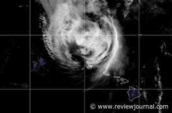 Hawaii hit by fierce winds from Lowell, leaving extensive damage