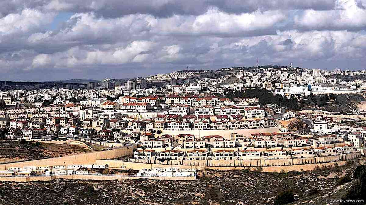 Britain’s dramatic crackdown on Israeli settlements sparks fierce response as US blowback looms