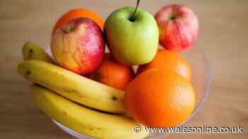 Bananas won't brown and will stay fresh for longer if stored in 1 unusual spot