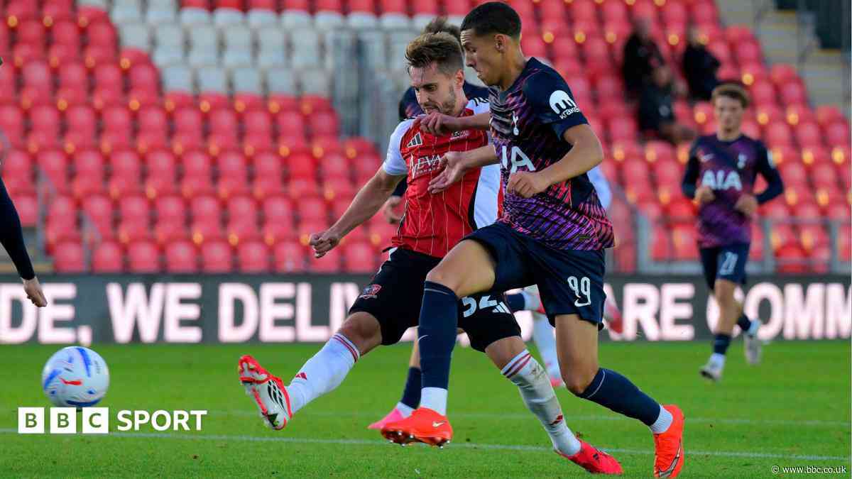 Doncaster lose to Huddersfield in EFL Trophy