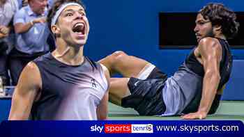 'INSANE!' - Incredible point from Shelton and Alcaraz at US Open