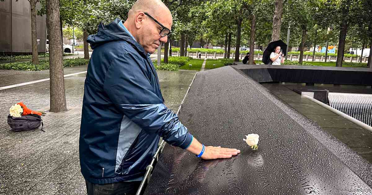 Bloemist Mikey Flowers overleefde 9/11 op het nippertje, maar draagt de ramp nog elke dag met zich mee