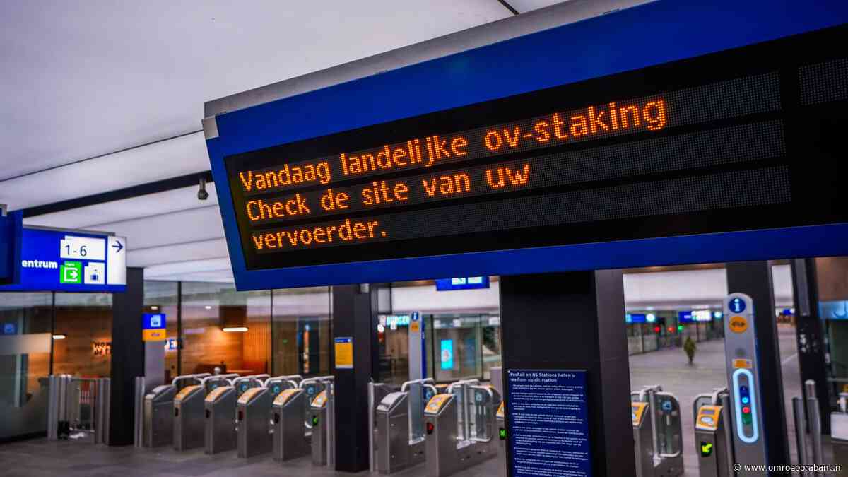 Openbaar vervoer rijdt niet door staking, drukte op de weg blijft uit