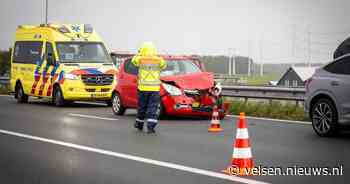 Flinke file op A9 richting Amsterdam na ongeval met drie voertuigen