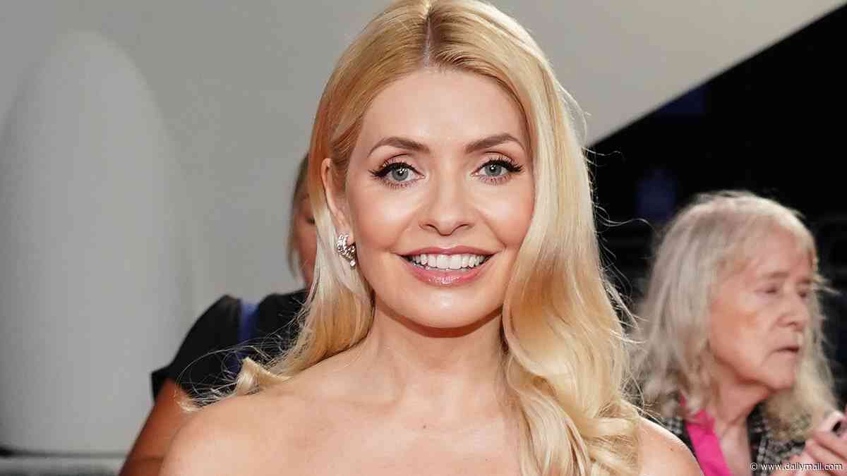 This Morning past and present come head-to-head at the NTAs as Holly Willoughby and Cat Deeley lead the red carpet glamour and show scoops Best Daytime award