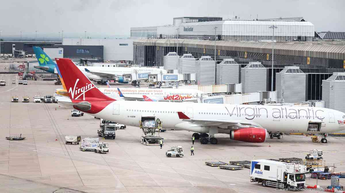 Manchester Airport issues new statement after 'technical issue' sparks travel chaos