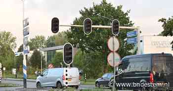 Verkeerslichten op kruising in Breda vielen uit door stroomstoring