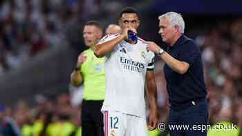 Mourinho: Trent isn't a midfielder despite CL start
