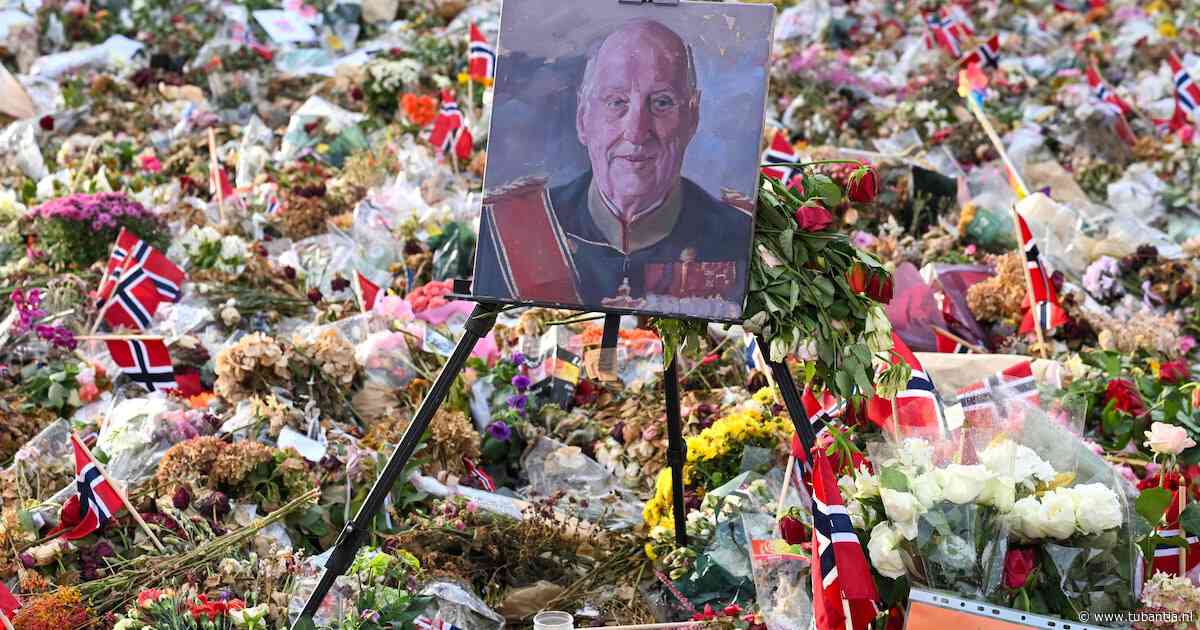LIVE Uitvaart koning Harald | Eerste gasten arriveren voor uitvaart koning Harald, Nederlands koningspaar onderweg