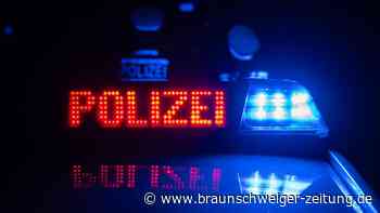 Meine: Maskierter Räuber bedroht Angestellte in Spielhalle mit Waffe