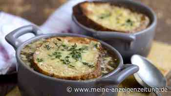 Vollmundige Zwiebelsuppe wie in Paris: So gelingt Jamie Olivers French Onion Soup ganz einfach zu Hause