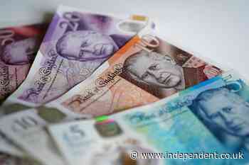 Martin Lewis tells all teenagers how to get £50 for free