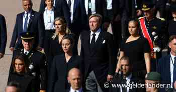 LIVE Uitvaart koning Harald | Koningspaar en Amalia lopen mee in processie Noorse koning, Marius Høiby ontbreekt